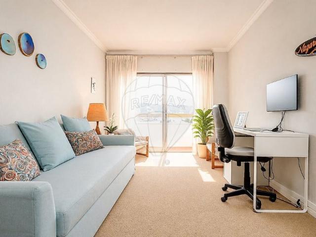 Apartamento alugar em Almada, Setúbal