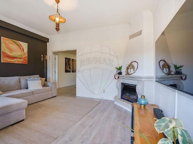 Apartamento alugar em Aldeia de Paio Pires, Seixal
