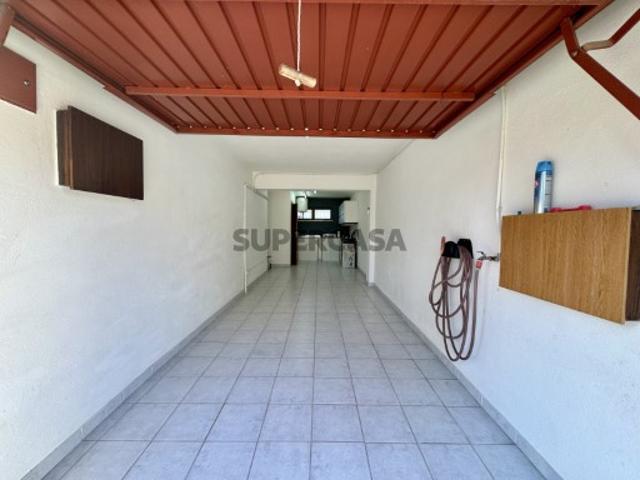 Garagem venda em Vale de Cobro, Setúbal
