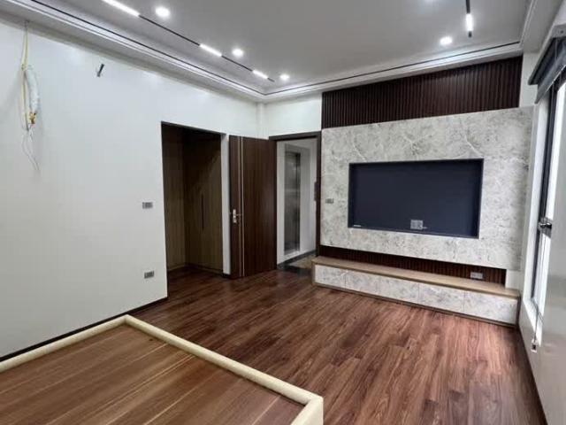 Nhà bán tại Hoàn Kiếm, Hà Nội
