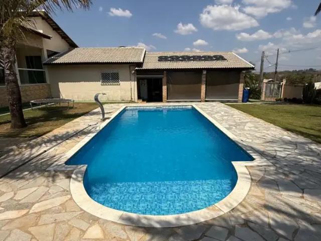 Casa aluguel em Alambari