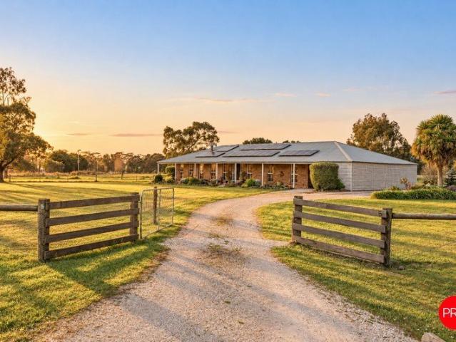 House for sale in Pipers Creek, Kyneton