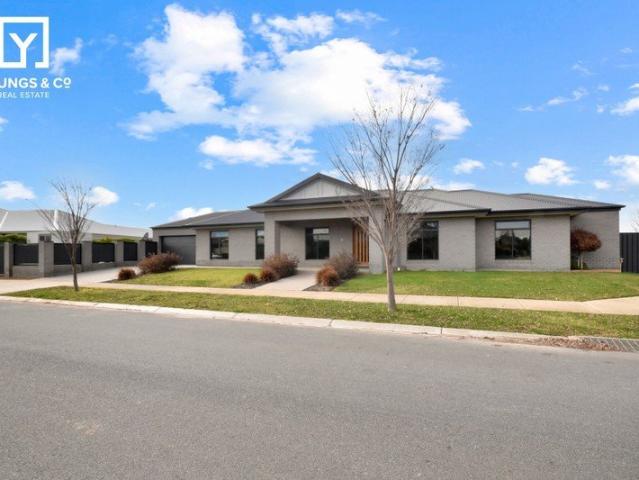 House for sale in Kialla, Victoria