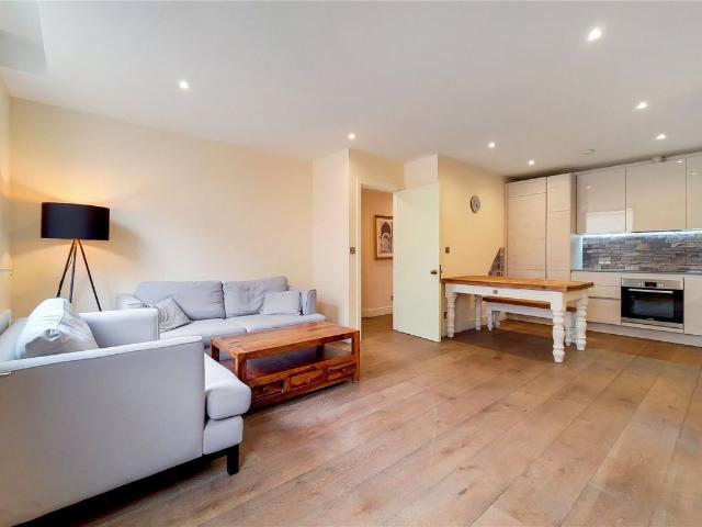 Apartment for rent in Seven Dials, Bloomsbury