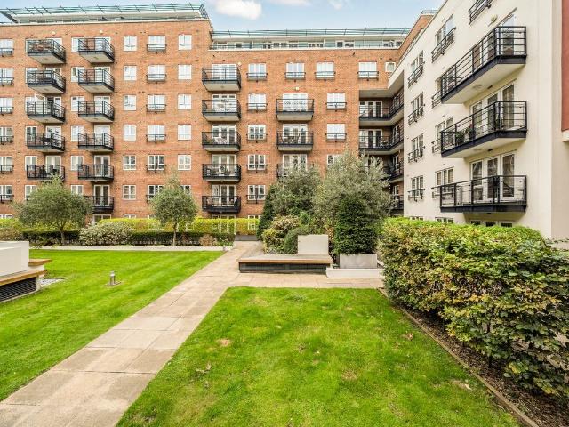 Apartment for rent in Royal Borough of Kingston upon Thames, Greater London