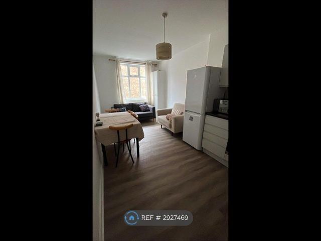 Apartment for rent in Finsbury Park, Greater London