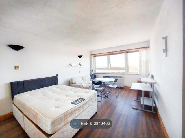 Room for rent in Brownswood Park, Stoke Newington