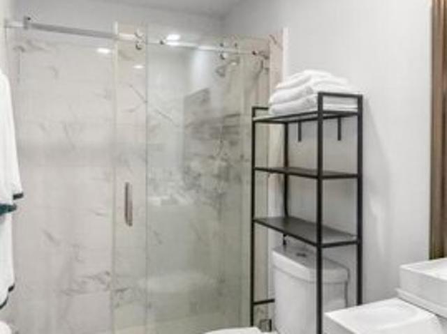 House for sale in Greenacres