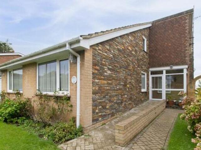 House for sale in Dumpton Gap, Acol