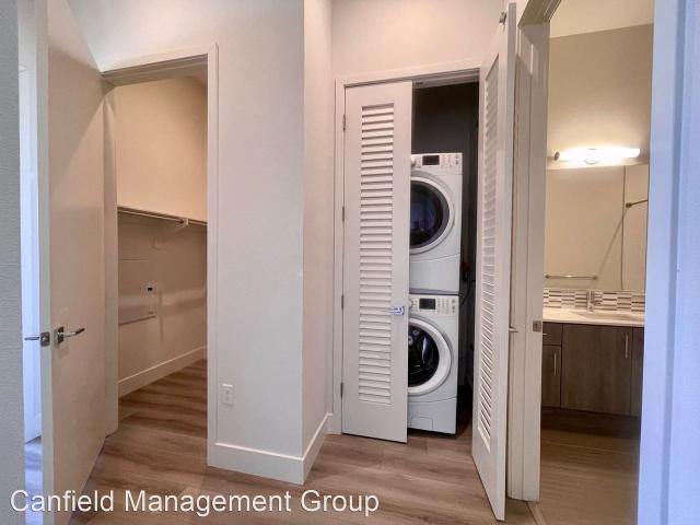 Apartment for rent in Canoga Park, California