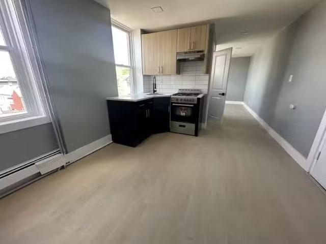 Condo for rent in Kearny