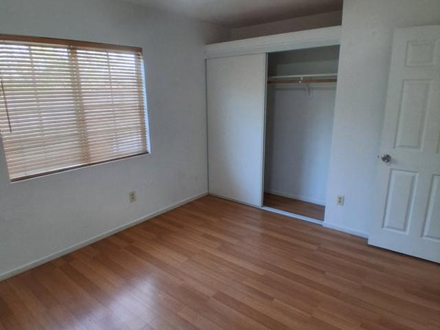 Room for rent in Paradise Hills, San Diego