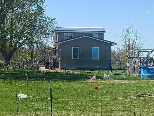 House for sale in Deford