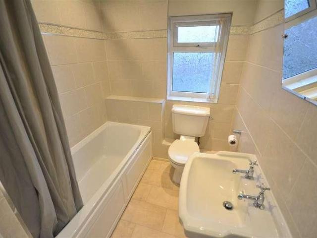 Townhouse for rent in Balance Hill, Beamhurst