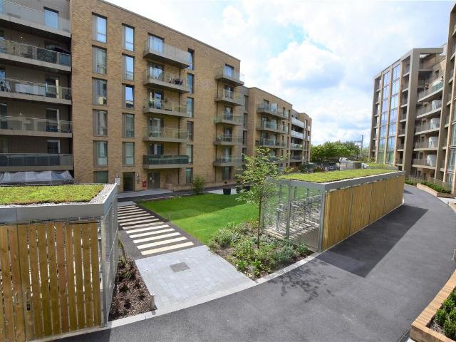 Apartment for rent in Yiewsley, Greater London