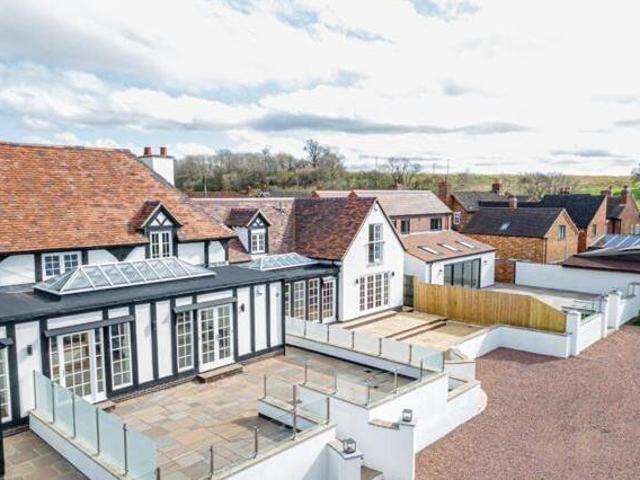 House for sale in Worcestershire