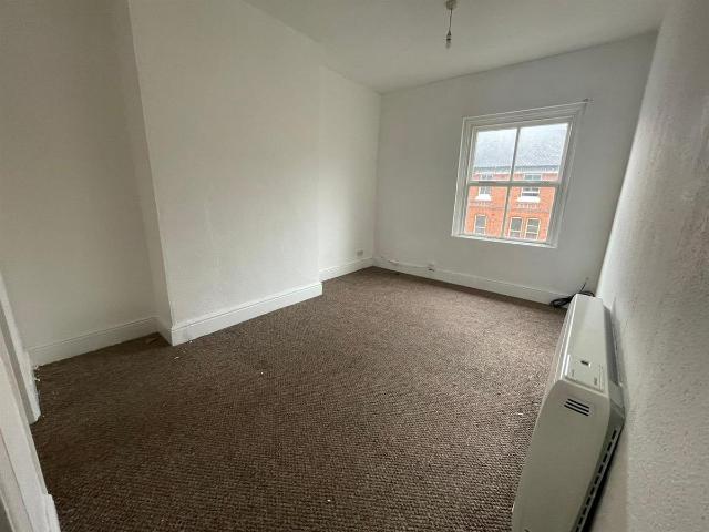 Apartment for rent in Highfields, Old Wharf