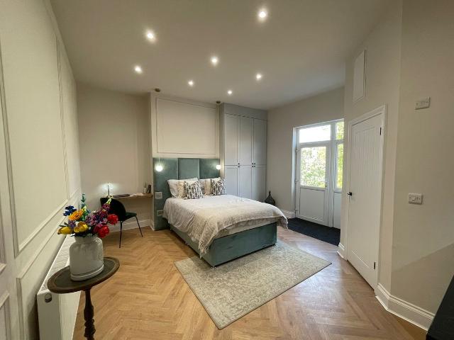 Studio for rent in Highfields, Old Wharf