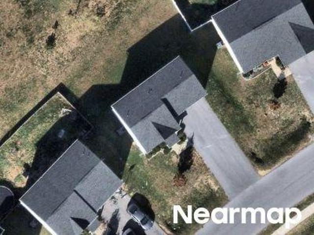 House for sale in Falling Waters, West Virginia