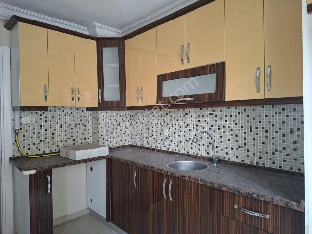 Karabağlar, İzmir içerisinde kiralık mülk