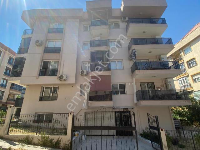 Sevgi Mahallesi, Karabağlar içerisinde kiralık mülk