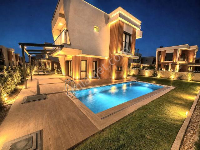 Davutlar Mahallesi, Kuşadası içerisinde satılık Villa