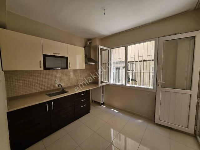 Balçova, İzmir içerisinde kiralık mülk