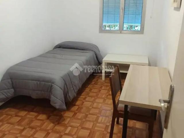 Apartamento en alquiler en Bami, Sevilla