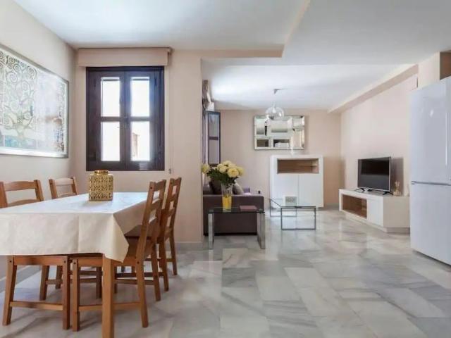 Apartamento en alquiler en Casco Antiguo, Sevilla