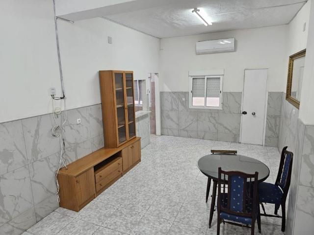 Casa en alquiler en Palmete, Sevilla
