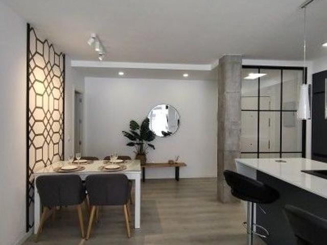 Apartamento en alquiler en Nervión, Sevilla