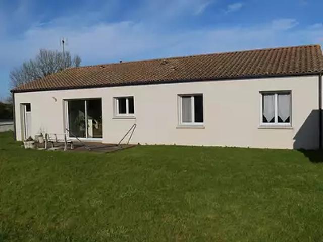 Maison vente à Fontenay-le-Comte, La Flocellière