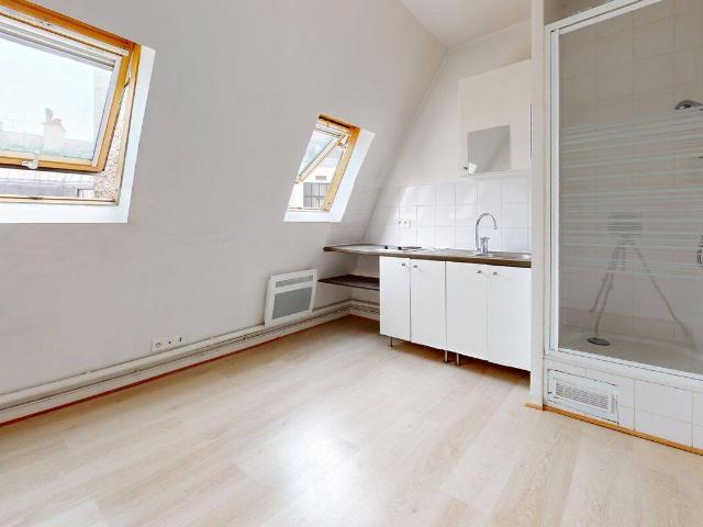 Studio location à Pétillat, Saint-Sulpice-les-Champs