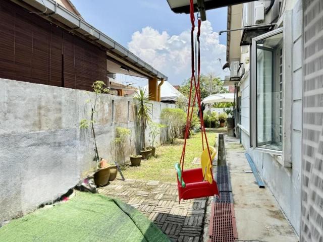 Room for rent in Petaling, Alam Impian