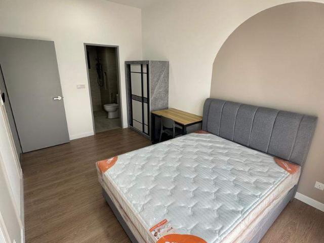 Room for rent in Country Heights Damansara, Kuala Lumpur