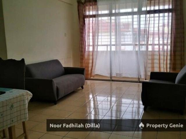 Apartment for rent in Tanjong Sepat, Selangor
