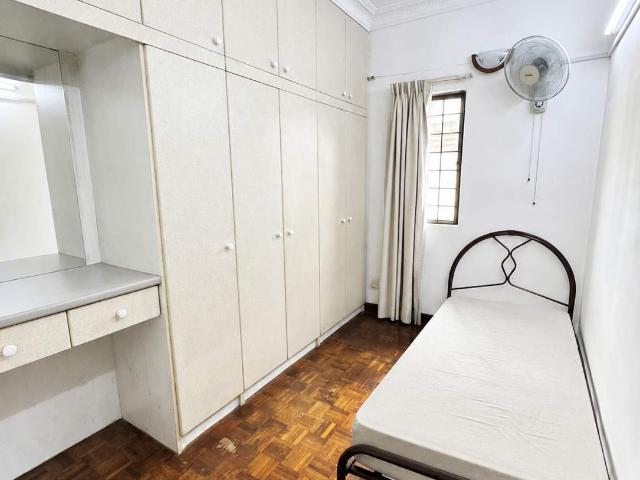 Room for rent in Petaling, Damansara Damai