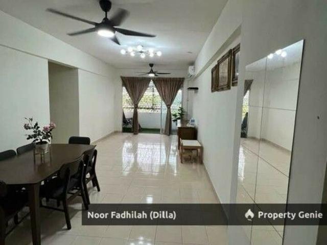 Apartment for rent in Tanjong Sepat, Selangor