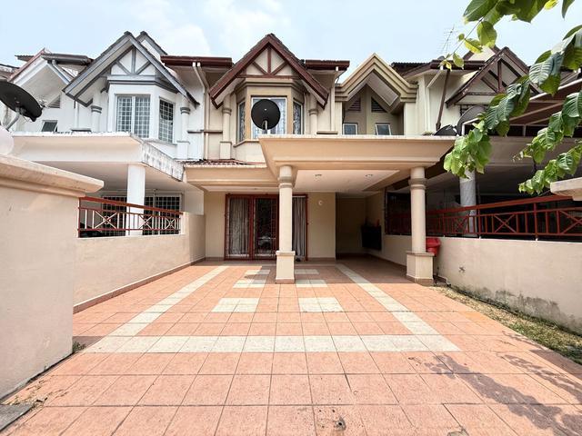 Terraced House for rent in Petaling, Alam Impian
