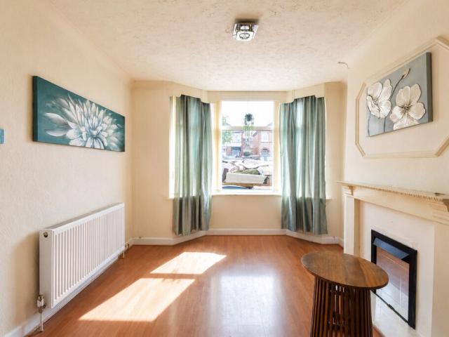 House for rent in Courthouse Green, West Midlands