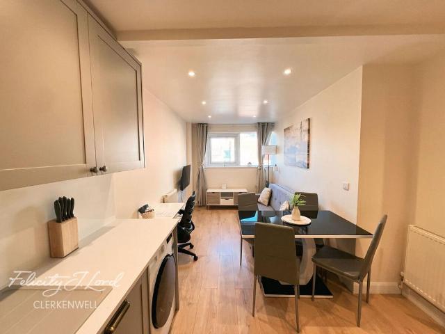 House for rent in Clerkenwell, Greater London