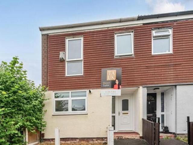 House for sale in Halton