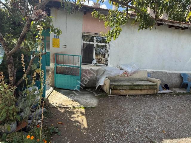 Ulukapı Mahallesi, Seydişehir içerisinde satılık Villa