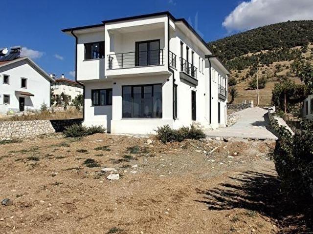 Muğla içerisinde satılık Villa