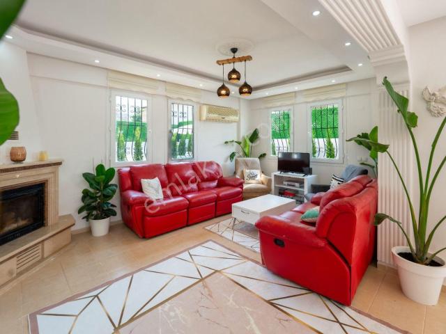 Döğer, Seydikemer içerisinde satılık Villa