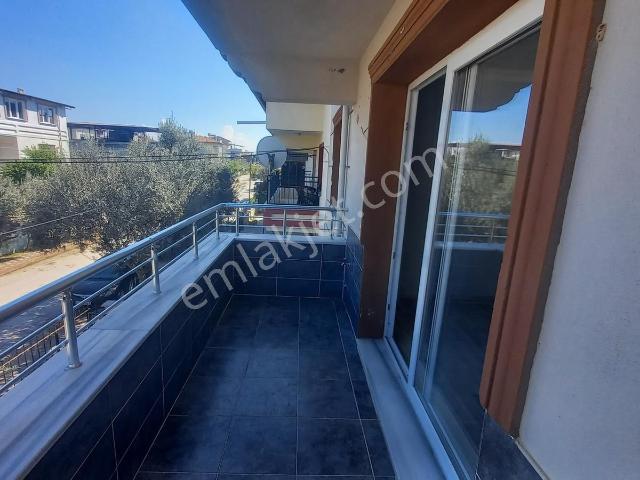 Akhisar, Manisa içerisinde satılık mülk