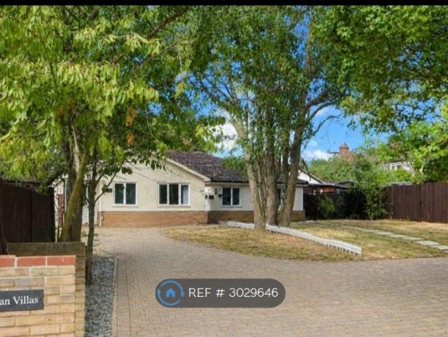 House for rent in Collier Row, Greater London