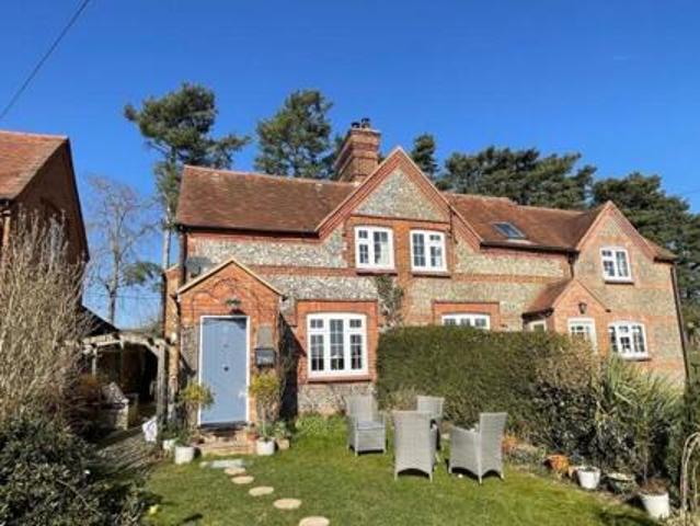 House for sale in Lunnon, Buckinghamshire