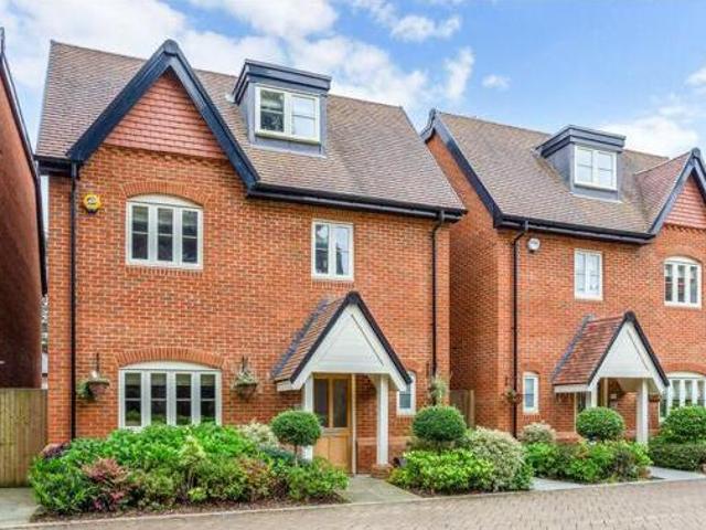 House for sale in Ascot, Berkshire