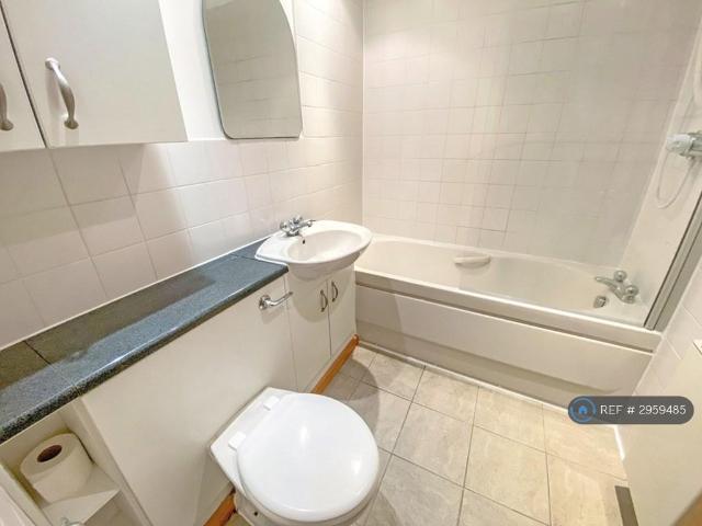 House for rent in Old Trafford, Trafford Park